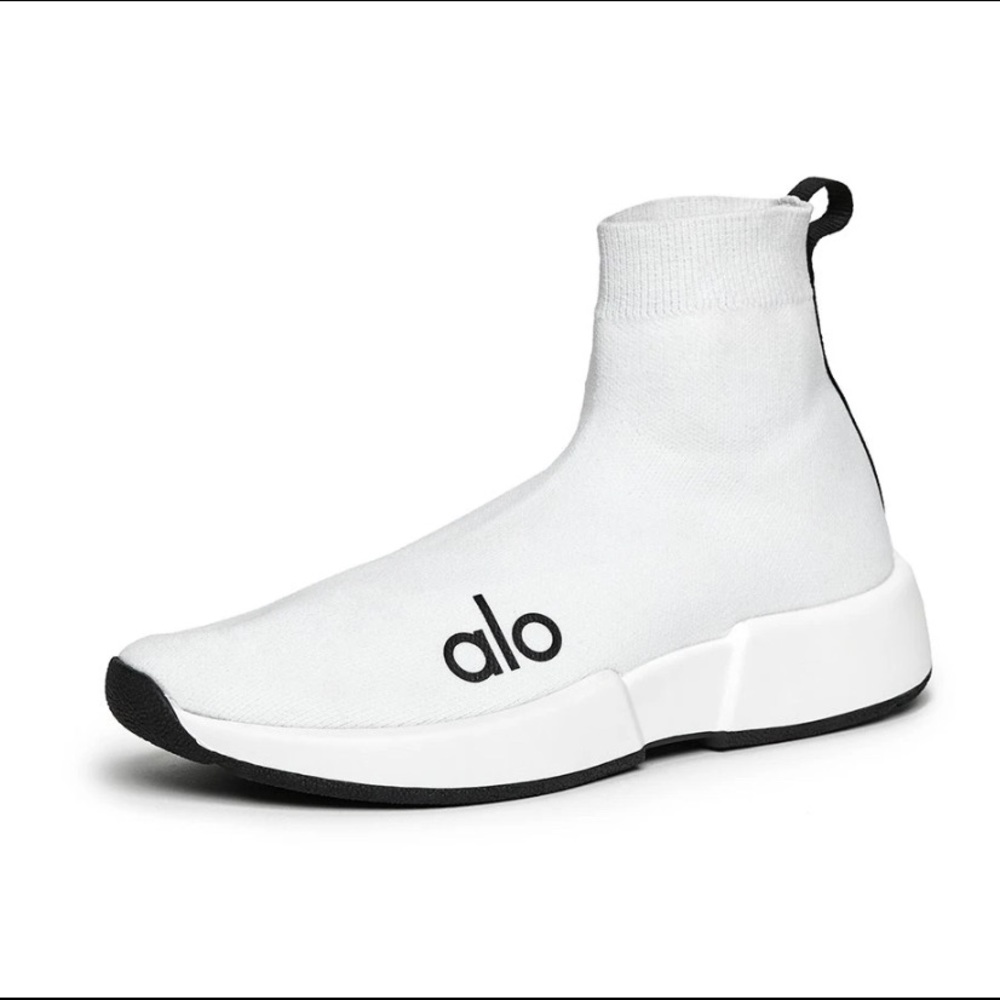 Alo Yoga Women Velocity Knit Sneakers